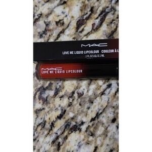 MAC Love Me Liquid Lipcolour DEIFY ME